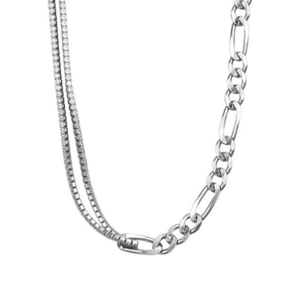 COPY - Sterling Silver Crystal Pave Chain Link Choker Necklace
Brand New - Picture 4 of 6